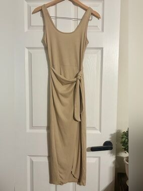 Women’s Nordstrom Socialite Sleeveless Knot-Waist Midi Dress Size S